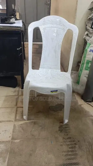 White Cheap Plastic Chairs