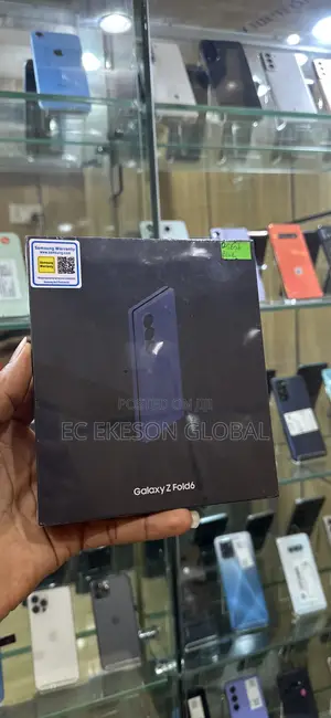 New Samsung Galaxy Z Fold6 256 GB Blue