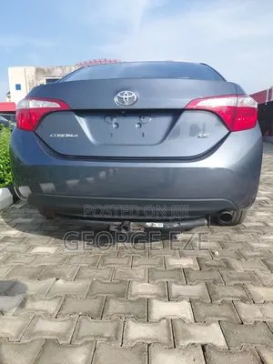 Toyota Corolla 2016 Blue