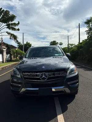 Mercedes-Benz M Class ML350 4MATIC 4dr SUV AWD (3.5L 6cyl 7A) 2014