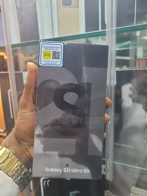 New Samsung Galaxy S21 Ultra 5G 128 GB Black