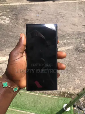 Samsung Galaxy S22 Ultra 5G 128 GB Black