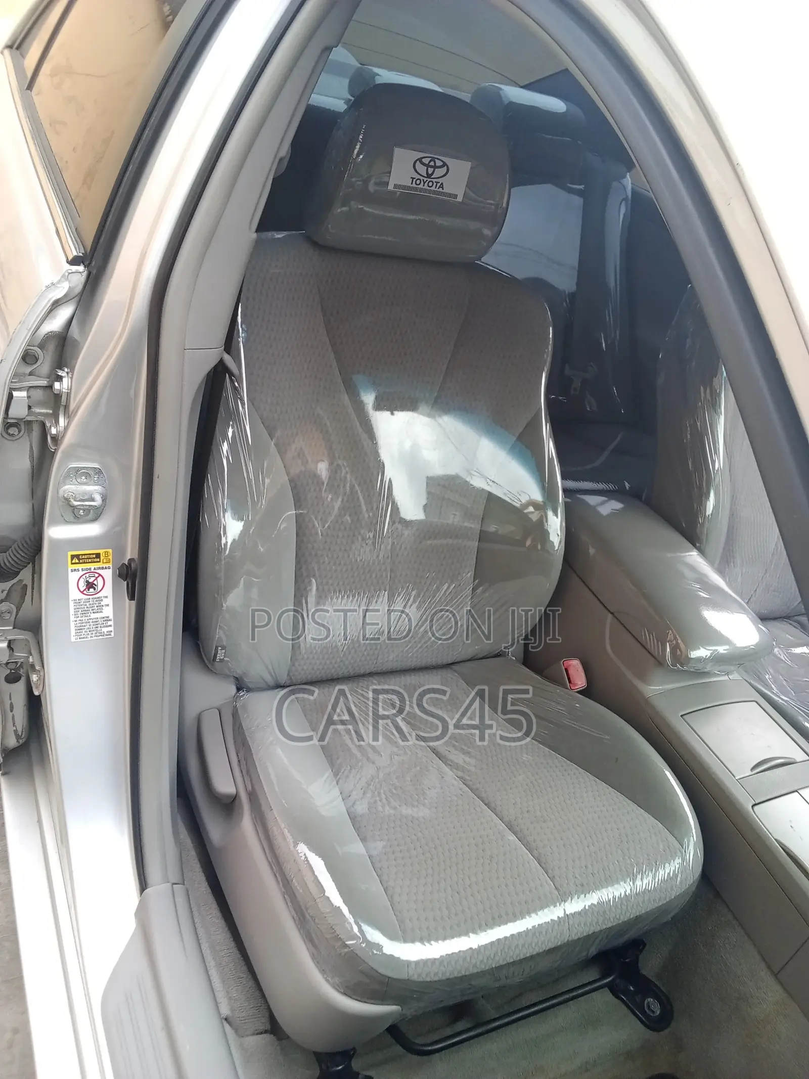 Toyota Camry 2011 Silver