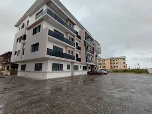 Mini Flat in Avocado, Ajah for sale
