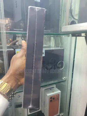 New Samsung Galaxy Z Fold 5 256 GB Black