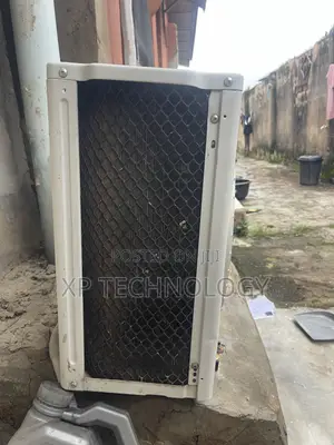 Hisense Air Conditioner 1.5HP (Non-Inverter)