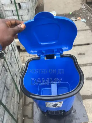Plastic Bristar Pedal Waste Bin