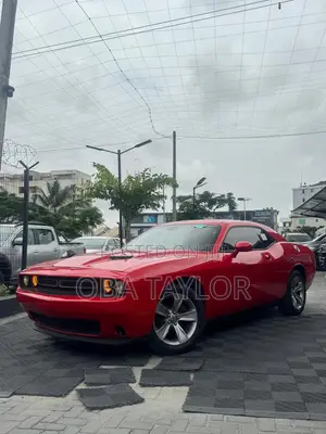 Dodge Challenger 2017 Red
