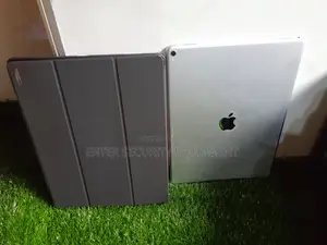 Apple iPad Pro 64 GB Silver