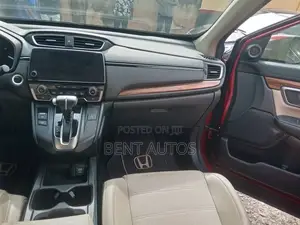 Honda CR-V Touring AWD 2018 Red