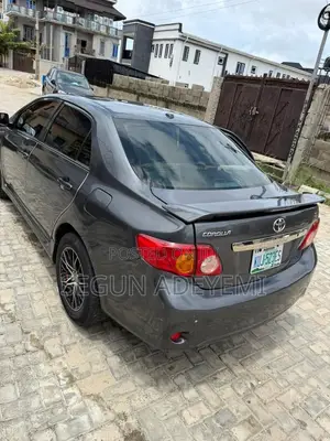 Toyota Corolla S 4dr Sedan (1.8L 4cyl 4A) 2010 Gray