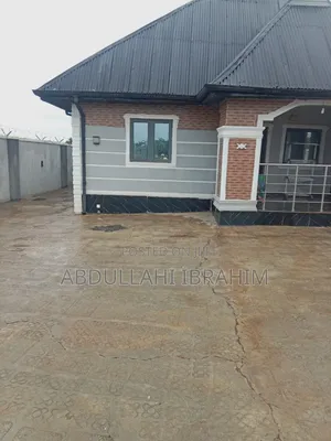 Furnished 3bdrm House in 3 Completed Bedroom, Atiba / Atiba for sale