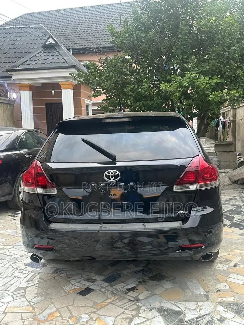 Toyota Venza 2016 Black