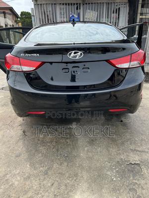 Hyundai Elantra Limited Sedan FWD (1.8L 4cyl 6A) 2013 Black