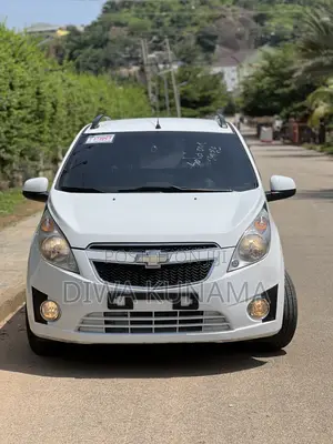 Chevrolet Spark 2012 White