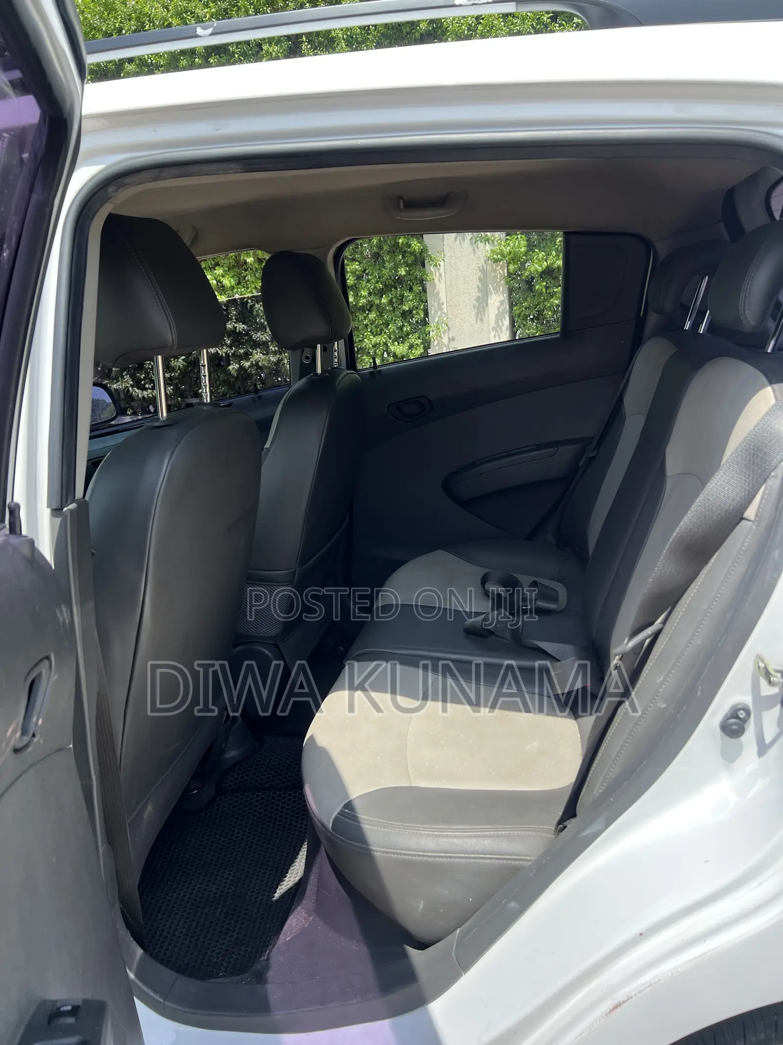 Chevrolet Spark 2012 White