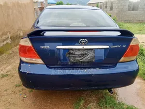 Toyota Camry 2004 Blue