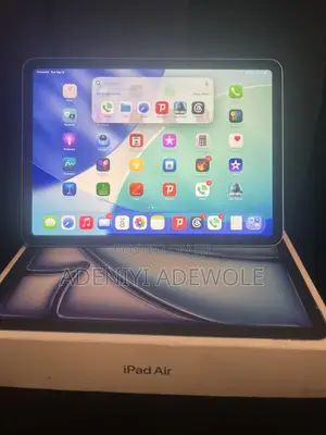 Apple iPad Air 11 (2026) 128 GB Gray