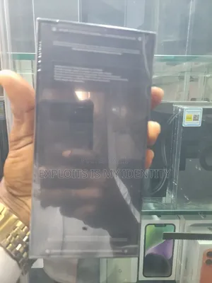 New Samsung Galaxy Z Flip6 256 GB Green