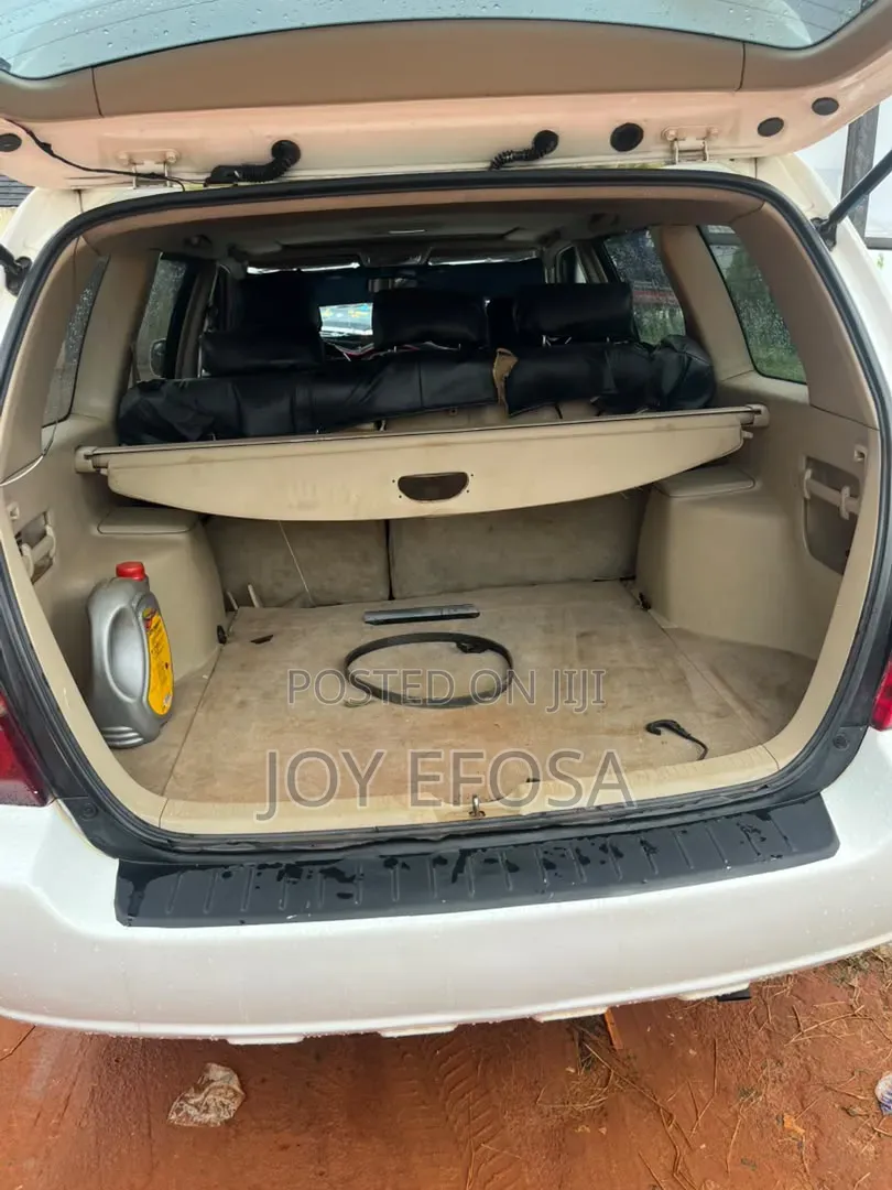 Toyota Highlander 2004 White