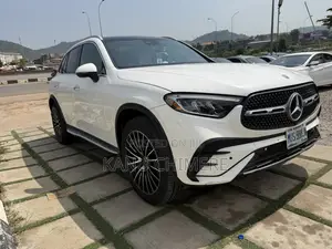 Mercedes-Benz GLC-Class GLC 300 4MATIC AWD 2023 White