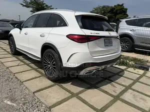 Mercedes-Benz GLC-Class GLC 300 4MATIC AWD 2023 White