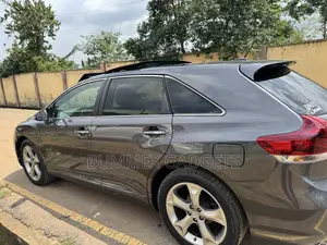 Toyota Venza XLE 2015 Gray