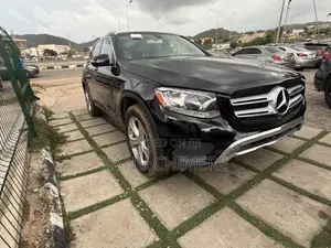 Mercedes-Benz GLC-Class 2016 Black
