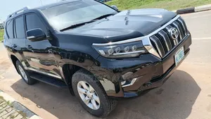 Toyota Land Cruiser Prado 2014 Black