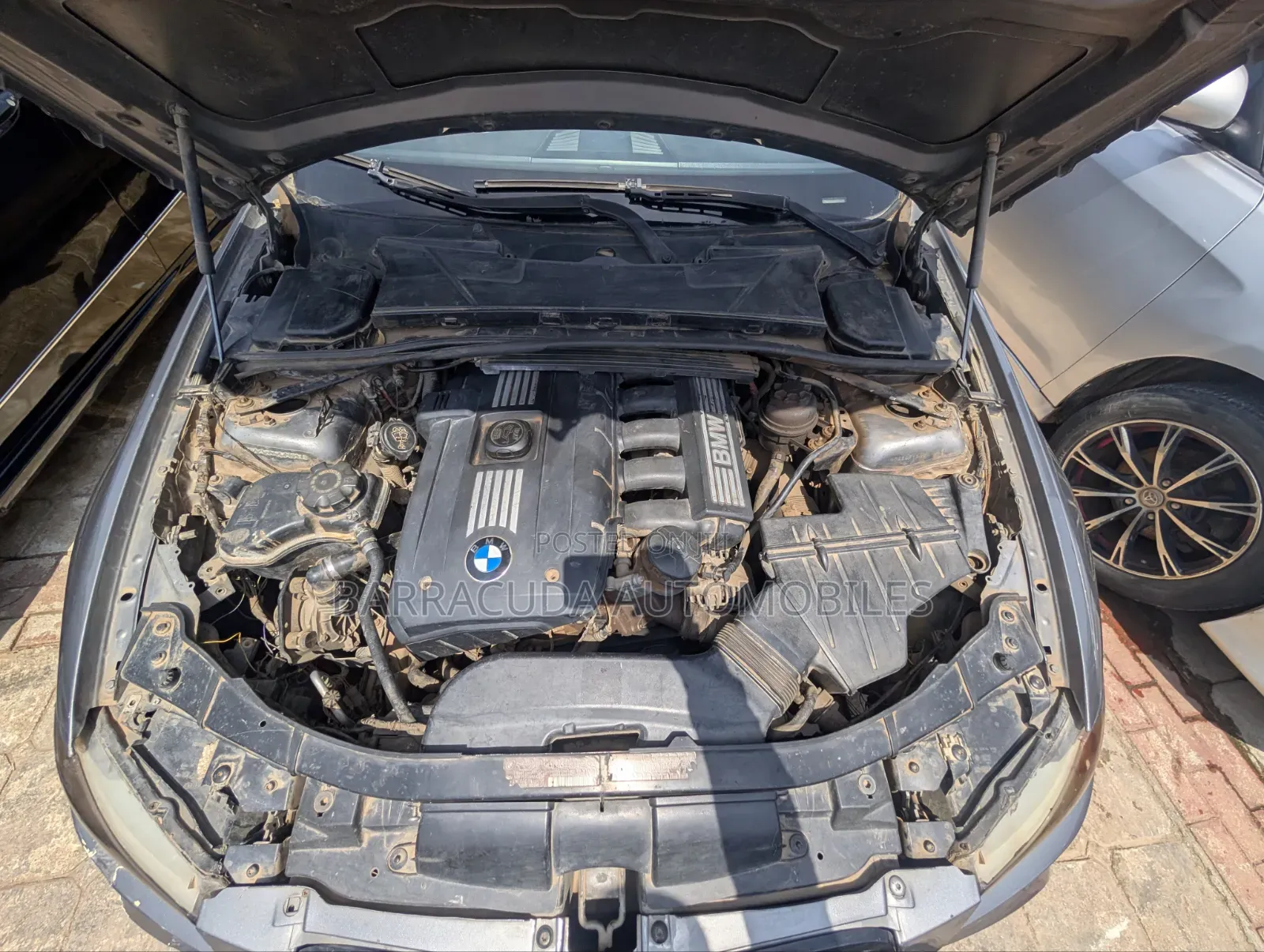 BMW 328i 2009 Gray