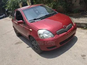 Toyota Yaris 2005 Red