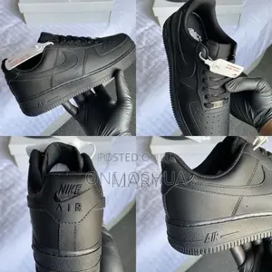 Original Nike Sneakers