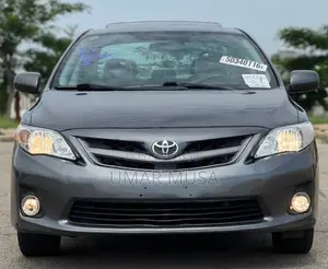 Toyota Corolla LE Special Edition 4dr Sedan (1.8L 4cyl 4A) 2013 Gray