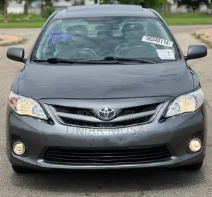 Toyota Corolla LE Special Edition 4dr Sedan (1.8L 4cyl 4A) 2013 Gray