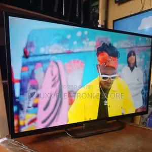 Sony 32" Smart TV Led