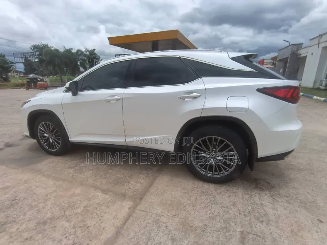 Lexus RX 2019 White