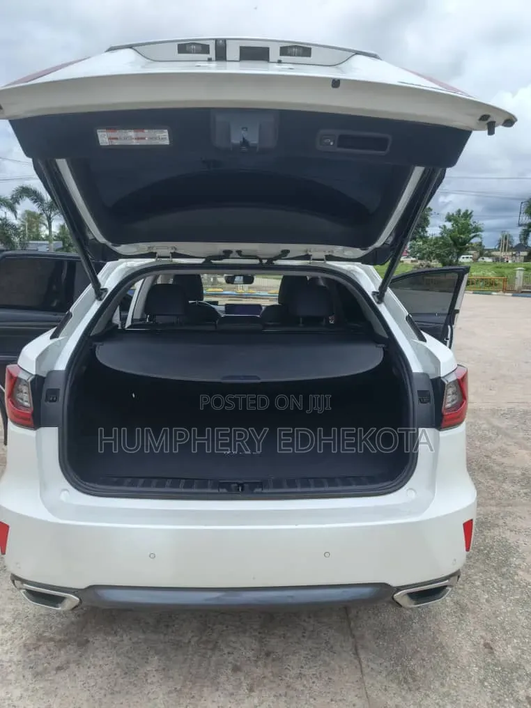 Lexus RX 2019 White