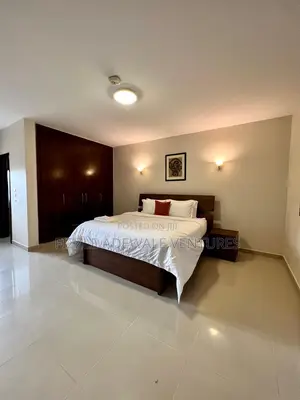 Furnished 3bdrm Apartment in Banana Island for sale