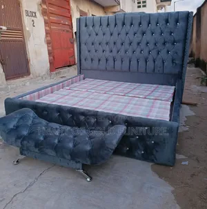 Classique Padded Bedframe