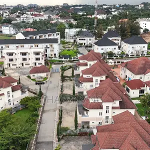 5bdrm Villa in Maitama for sale
