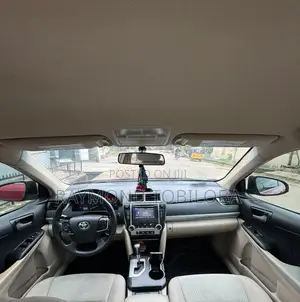 Toyota Camry 2014 Red