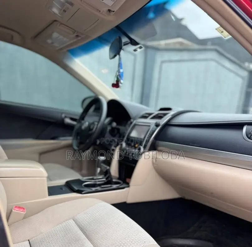 Toyota Camry 2014 Red