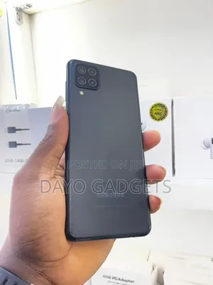 Samsung Galaxy A12 64 GB Black