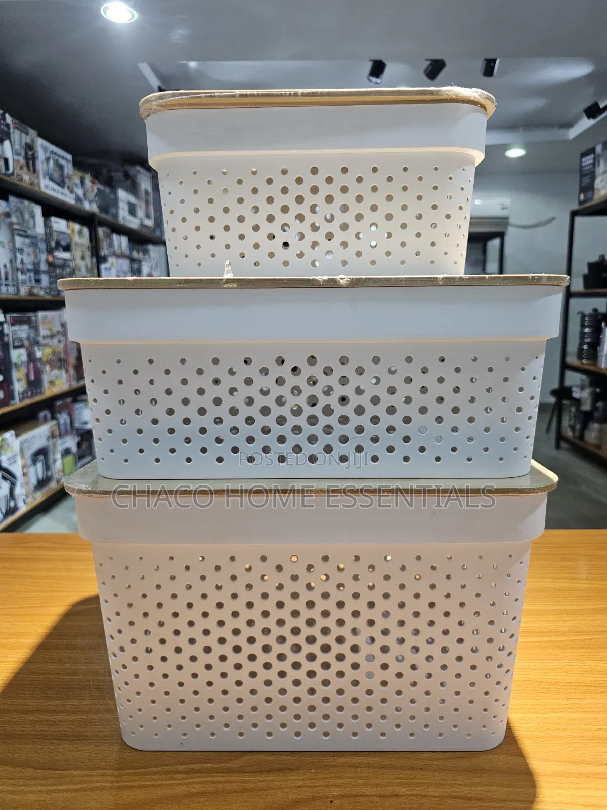 3-Piece Stackable Storage Baskets With Bamboo Lids – White