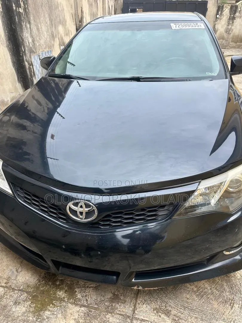 Toyota Camry 2012 Black