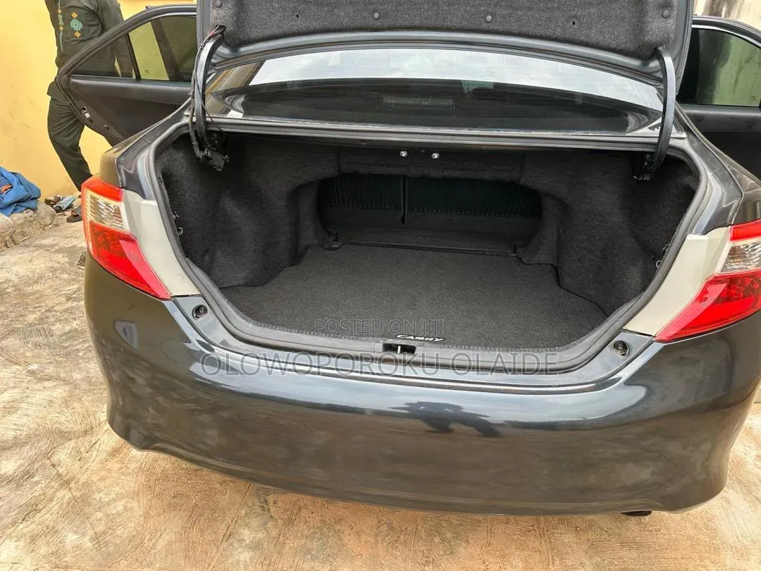 Toyota Camry 2012 Black