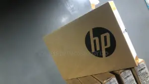 New Laptop HP 14-ep0063 16GB Intel Core 3 SSD 512GB