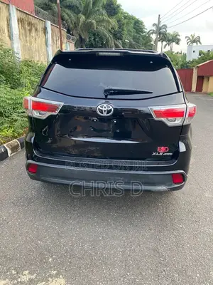 Toyota Highlander XLE V6 4x4 (3.5L 6cyl 6A) 2016 Black