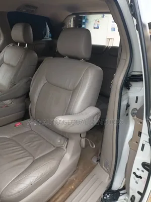 Toyota Sienna 2006 White