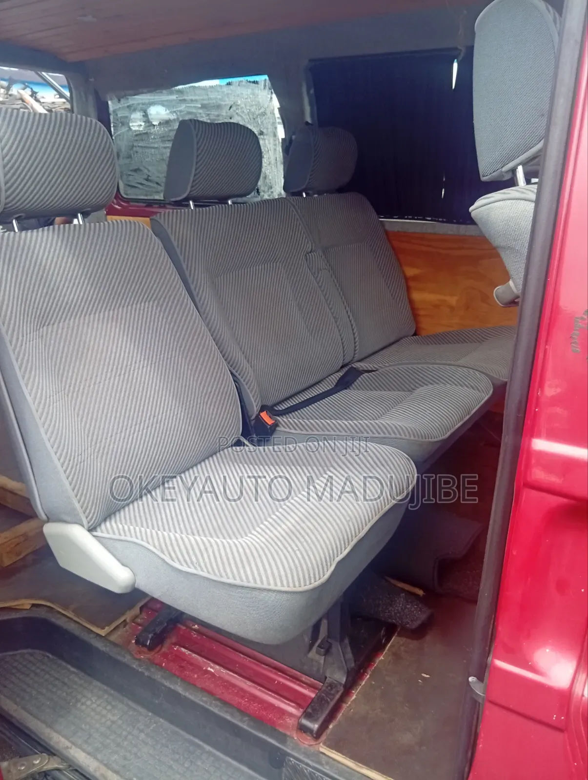 Volkswagen Transporter 2005 Red